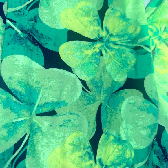 St. Pattys Lula Legsss - Picture 2 of 4